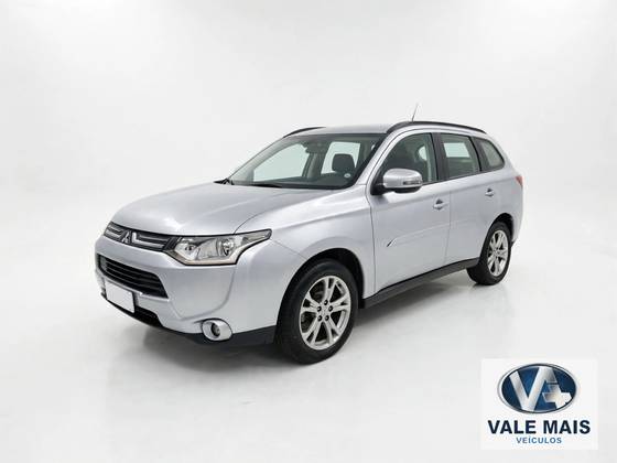 MITSUBISHI OUTLANDER 2.0 16V GASOLINA 4P AUTOMÁTICO MITSUBISHI OUTLANDER 2.0 16V GASOLINA 4P AUTOMÁTICO